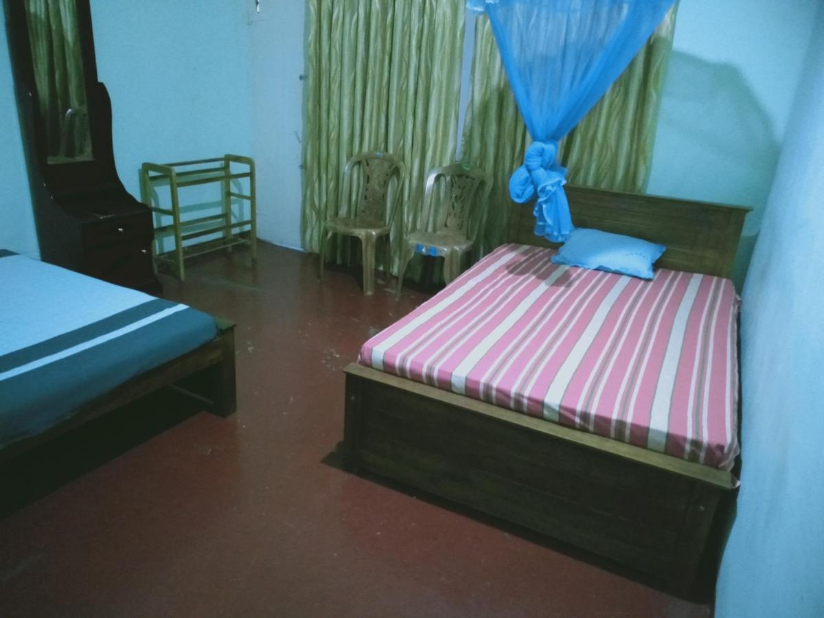 Umaya Rest Inn Balangoda Exterior foto